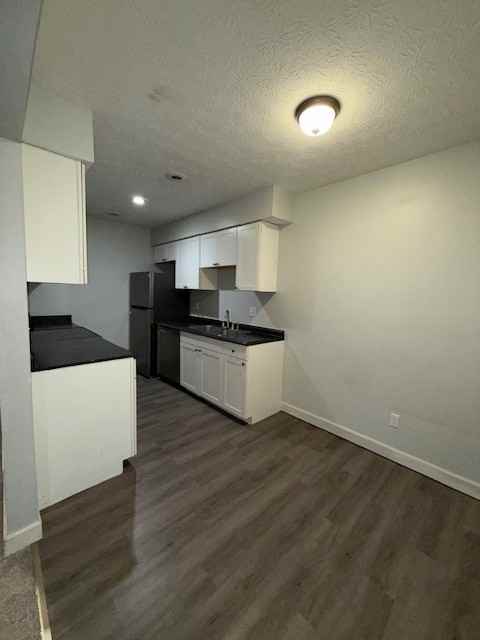 6867 Cooper Rd - Photo 6 of 8