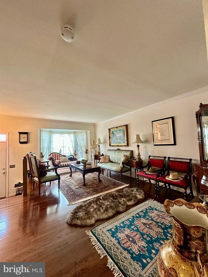 6046 Joust Ln - Photo 2 of 18