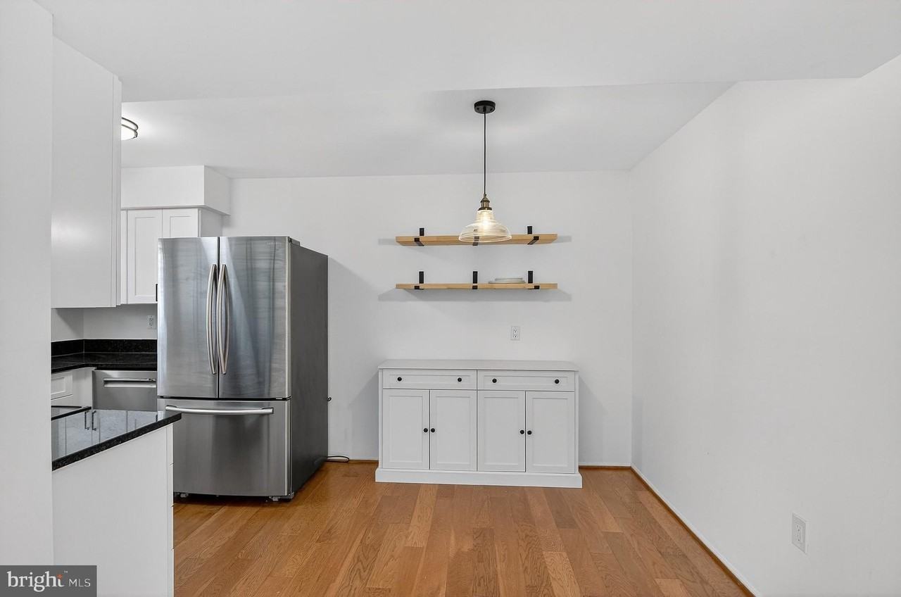 7753 Inversham Dr Apt 228 #228 - Photo 7 of 36