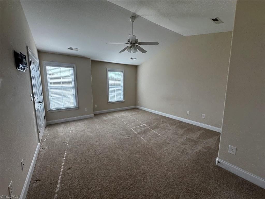 5042 Wyngate Village Dr - Photo 7 of 16