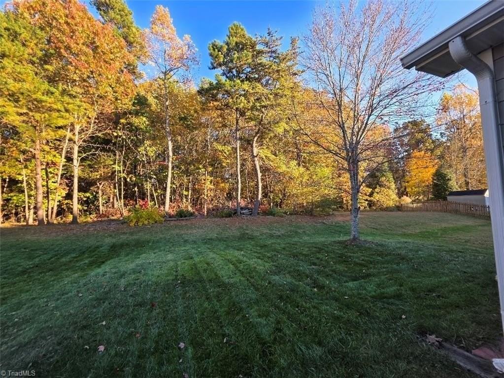 3821 Tonsley Pl - Photo 5 of 23