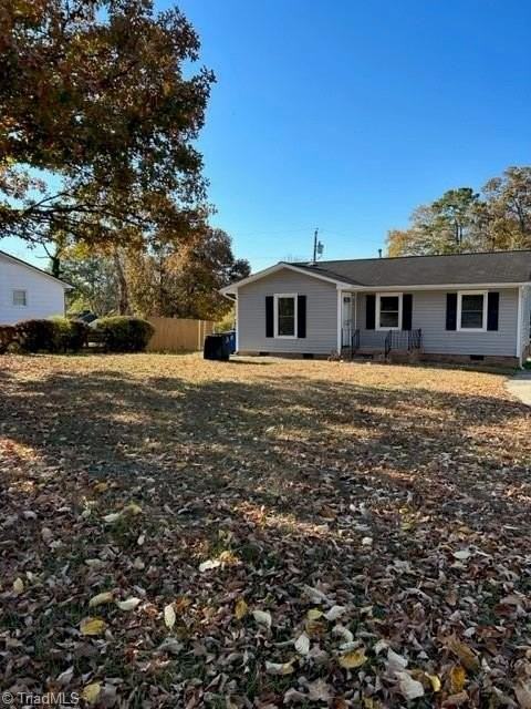 4020 Menfreya Ct - Photo 2 of 16