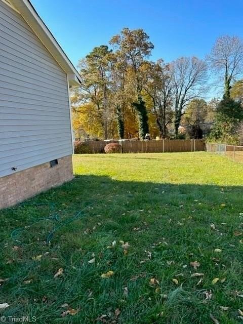 4020 Menfreya Ct - Photo 3 of 16