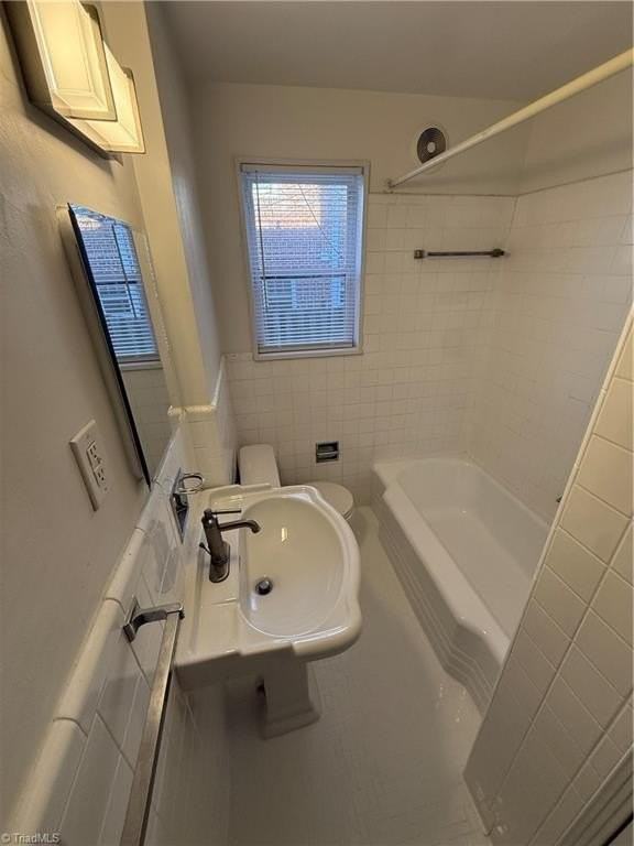 514 W End Blvd - Photo 6 of 8