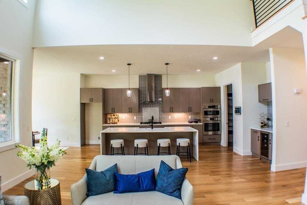 917 Passion Ct - Photo 5 of 23