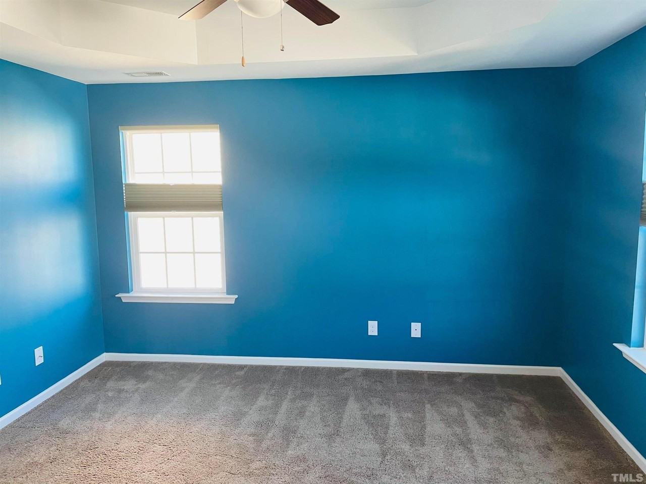 408 Provincial St - Photo 7 of 15