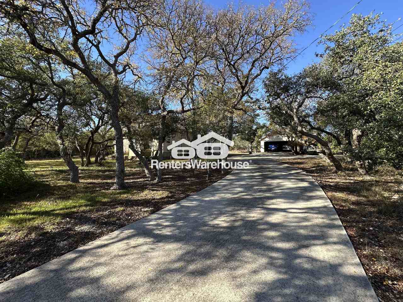 900 Wayside Dr - Photo 4 of 43