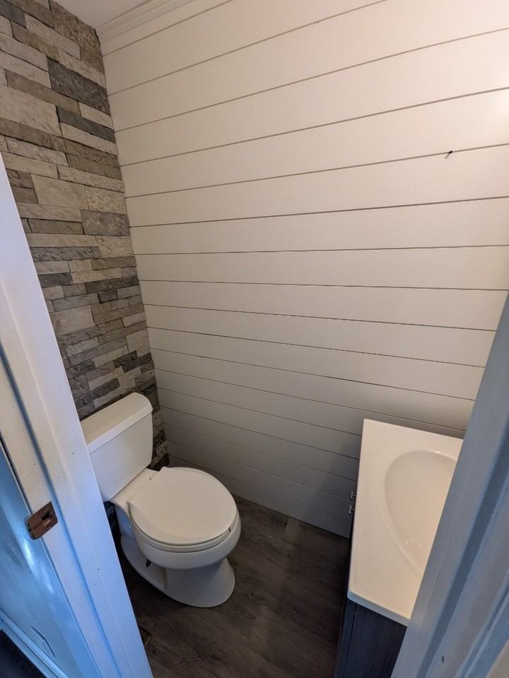 330 Shady Ave - Photo 6 of 10