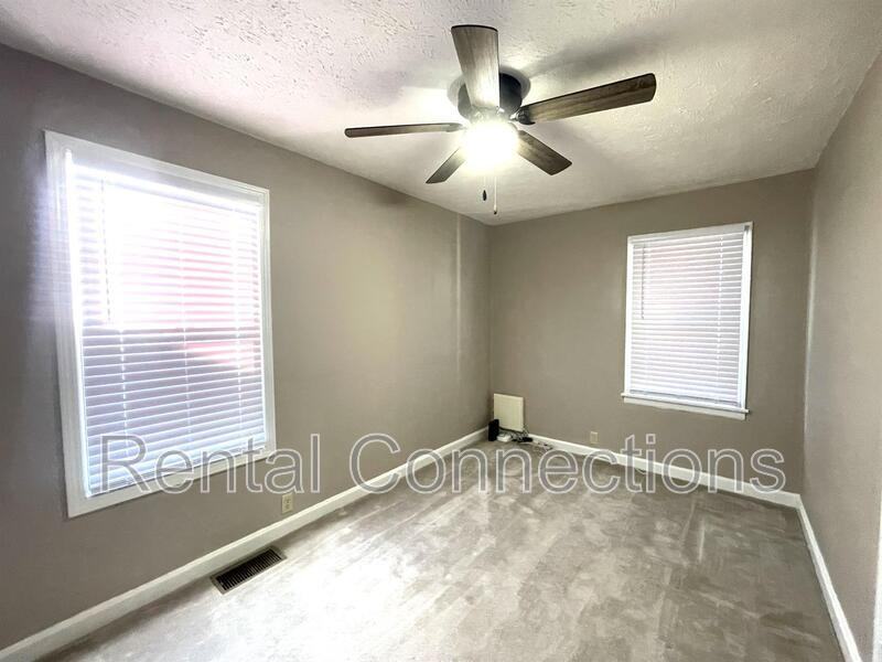 604 S Carbon St - Photo 5 of 13