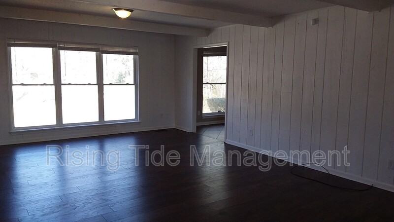 3211 Churchview Way - Photo 6 of 29