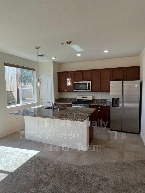 4802 Black Falcon Way - Photo 4 of 27