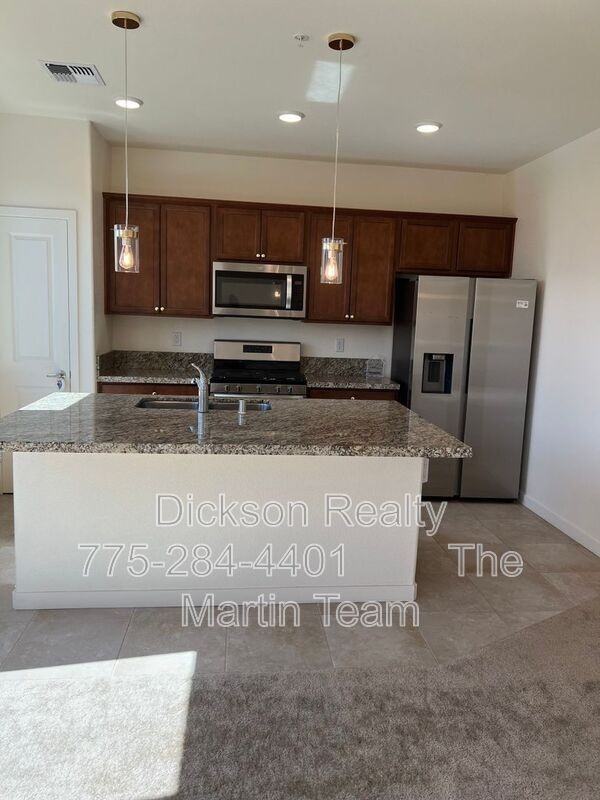 4802 Black Falcon Way - Photo 5 of 27