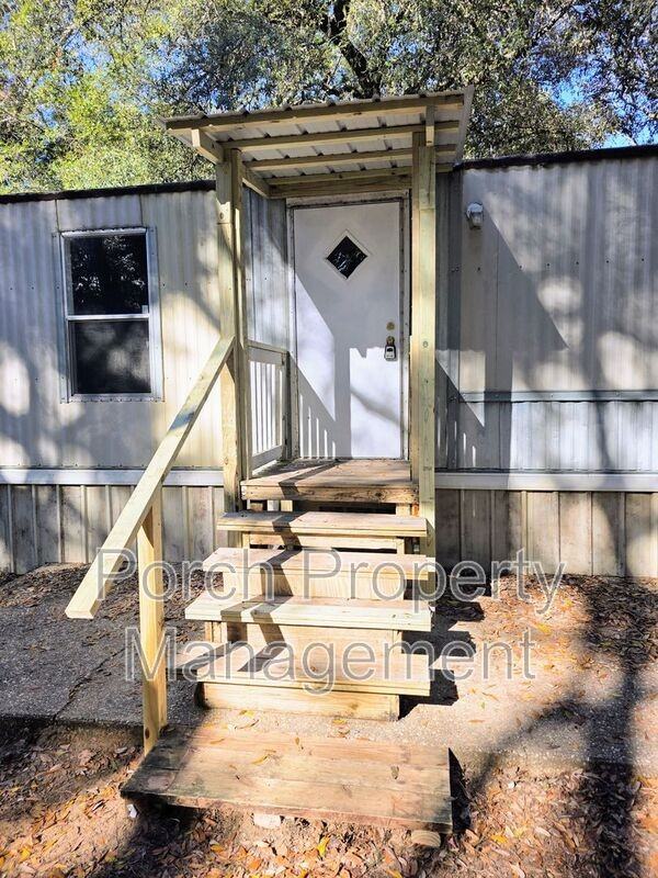 12 Anne Cir - Photo 3 of 21