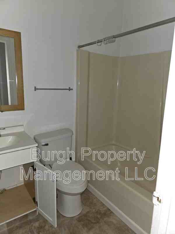 534 Fallowfield Ave #2 - Photo 2 of 4