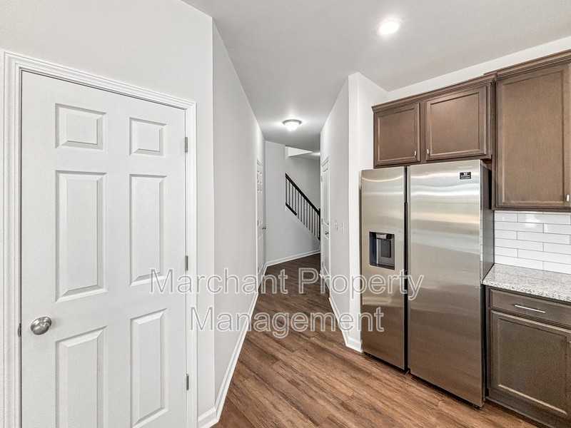 6 Ashborne Ln - Photo 6 of 26