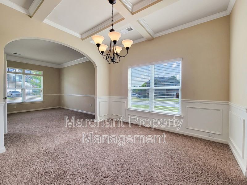 101 Verdana Ct - Photo 7 of 32