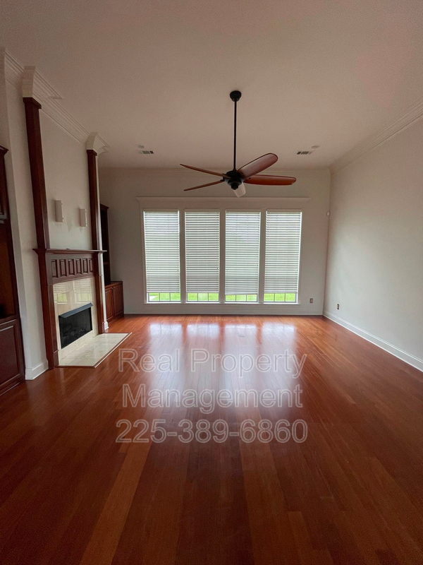 917 Fairwinds Ave - Photo 4 of 15