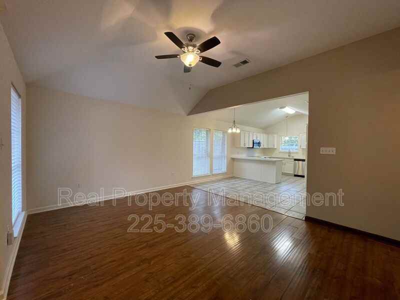 1345 Harwich Dr - Photo 5 of 23