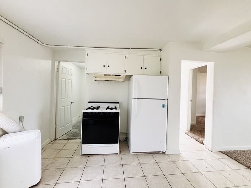 13413 Minuteman Dr - Photo 5 of 27