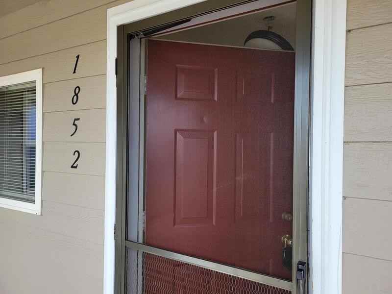 1852 Medart Ln - Photo 4 of 19