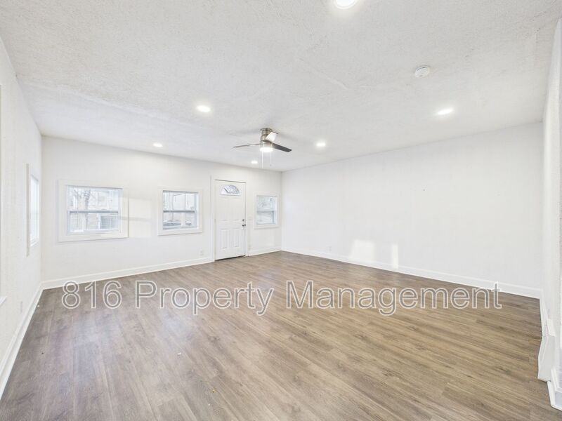 1513 Rowland Ave - Photo 3 of 28