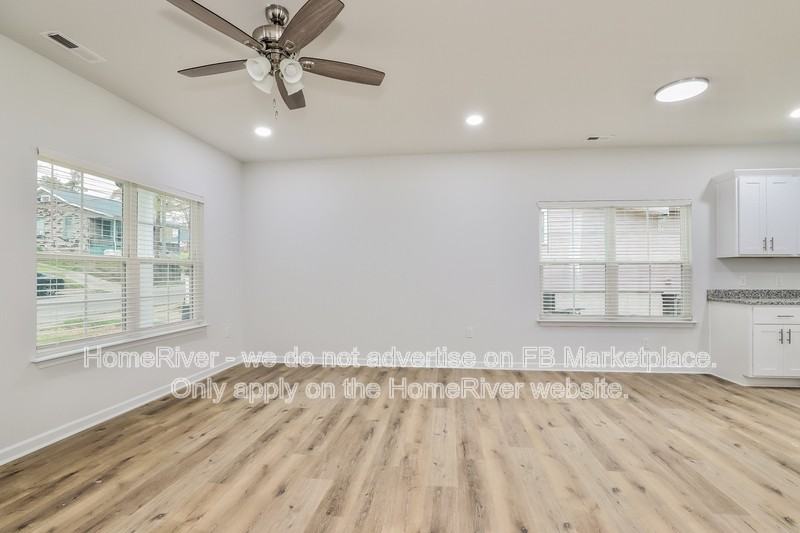 1821 N Dunleith Ave - Photo 6 of 19