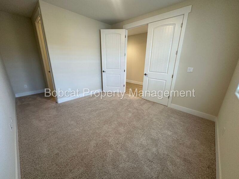 1631 Delta Downs Dr - Photo 4 of 34