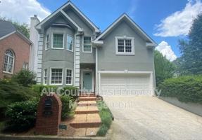 featured image of 1242 Wildcliff Pkwy Ne