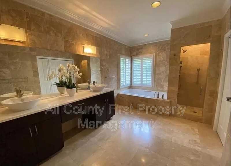 1242 Wildcliff Pkwy Ne - Photo 7 of 16