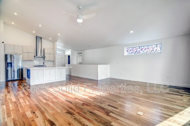 3628 Red Feather Trl - Photo 4 of 25