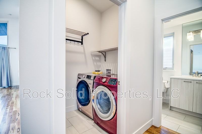 3628 Red Feather Trl - Photo 7 of 25