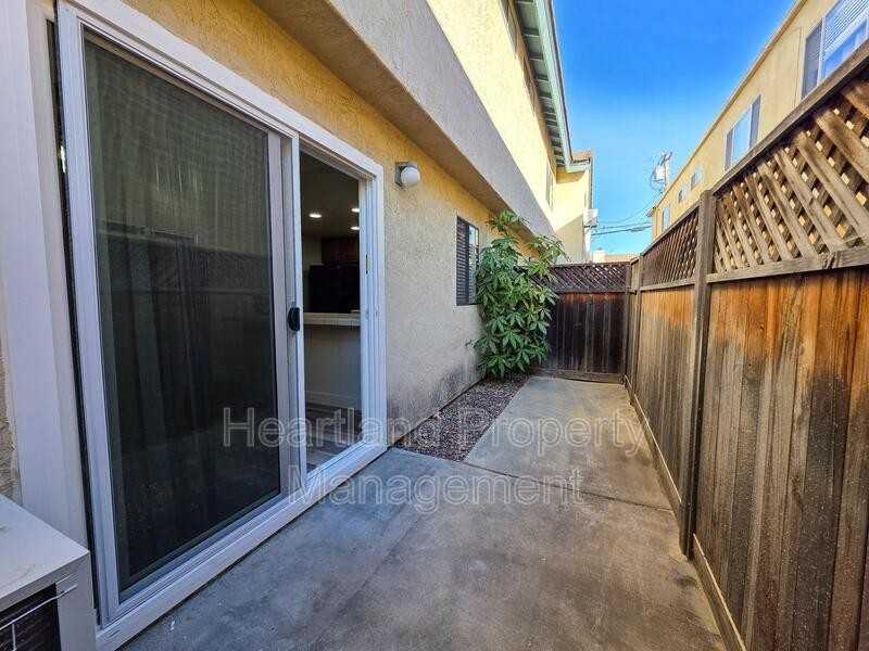 4166 Monroe Ave #2 - Photo 5 of 9