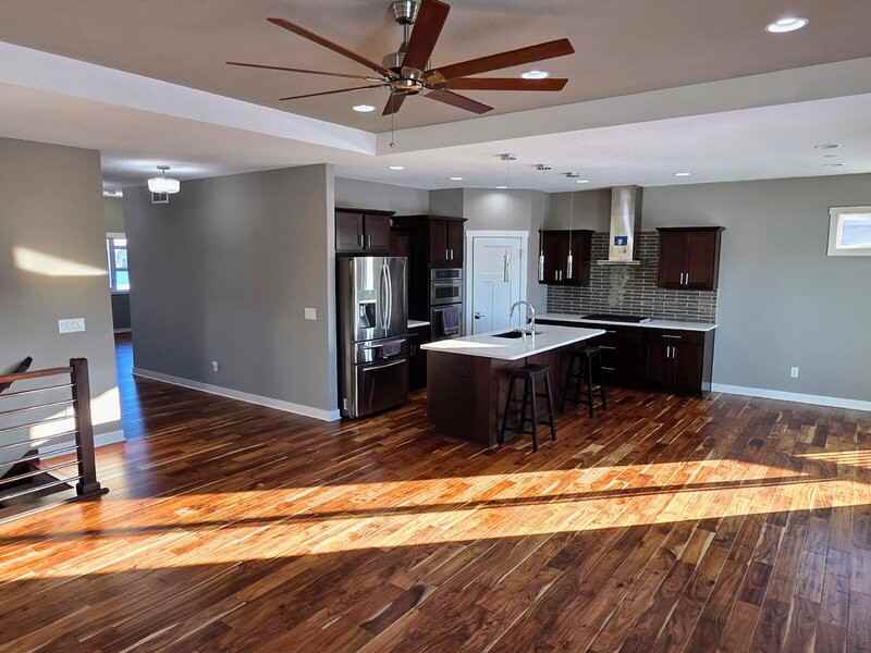 482 Ne Westgate Dr - Photo 3 of 40