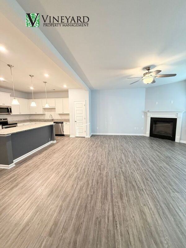 247 Centennial Cir - Photo 7 of 25