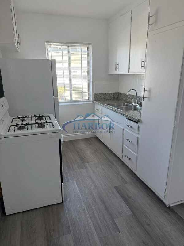 1642 259th Pl #3 - Photo 2 of 13