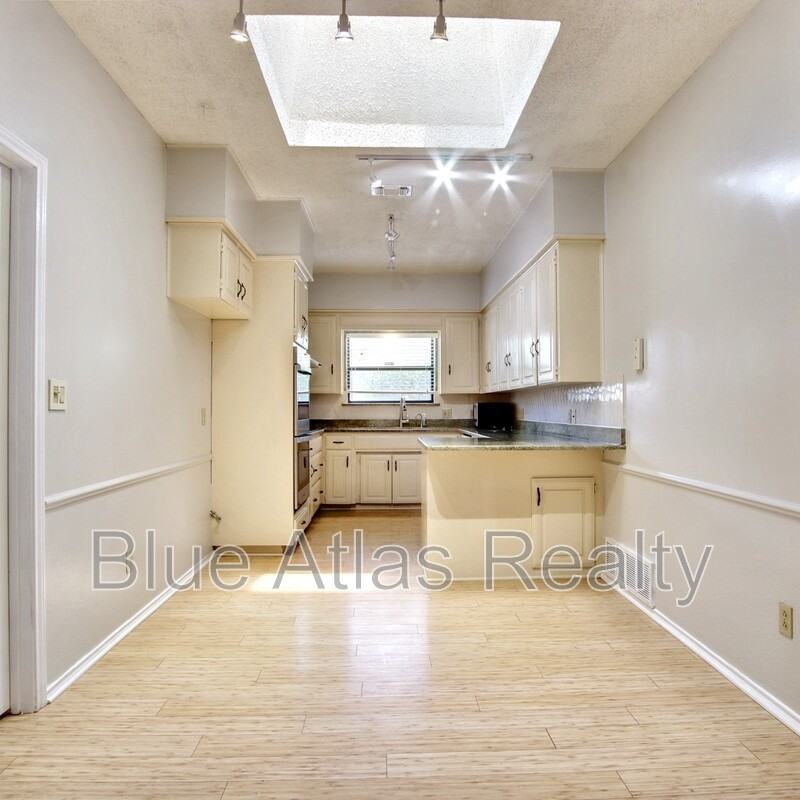 5725 Ridgerock Rd - Photo 7 of 32