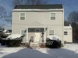 featured image of 70 Hoover St