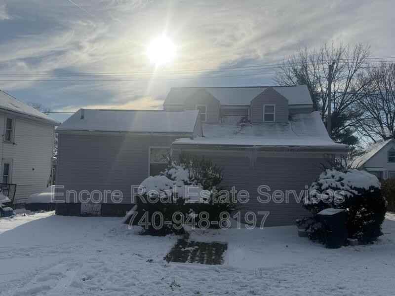 70 Hoover St - Photo 2 of 18