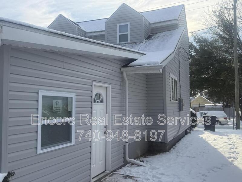 70 Hoover St - Photo 3 of 18