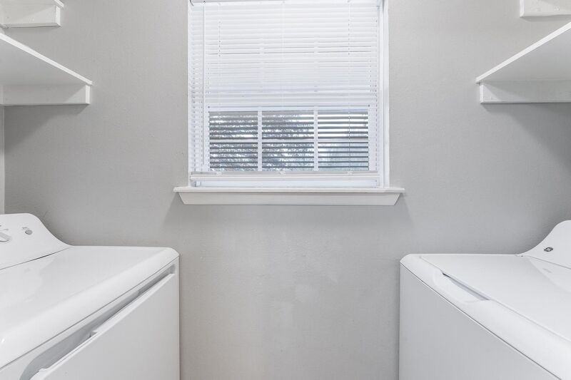 2316 N Raven Ln - Photo 7 of 15