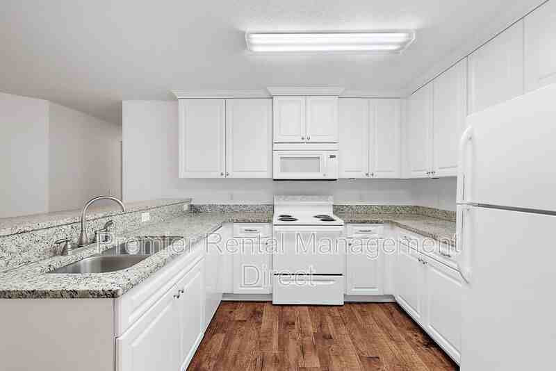 1401 Wood Duck Ln #1 - Photo 5 of 10