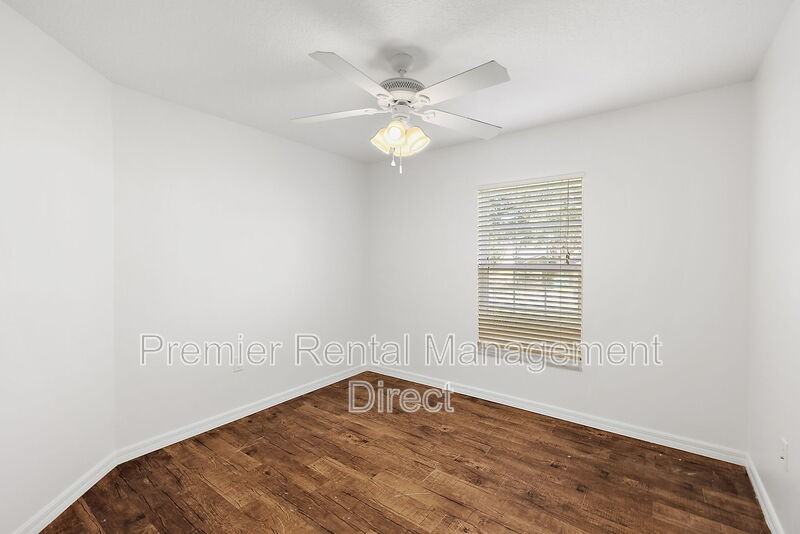 1401 Wood Duck Ln #1 - Photo 7 of 10