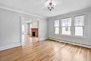 featured image of 9 Bretton Rd #2