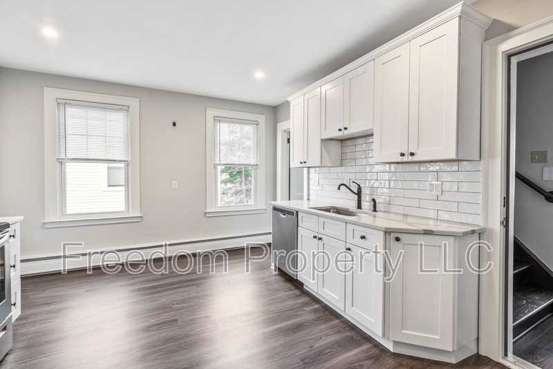 9 Bretton Rd #2 - Photo 3 of 25