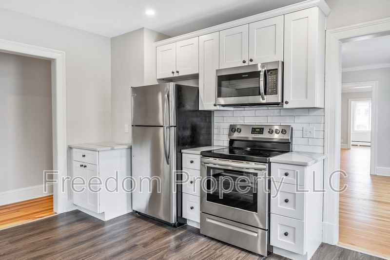 9 Bretton Rd #2 - Photo 4 of 25