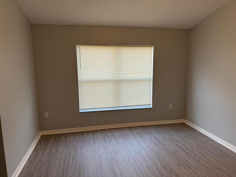 9832 Carlsdale Dr - Photo 5 of 14