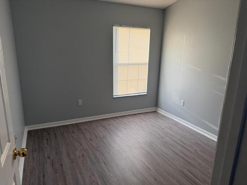 9832 Carlsdale Dr - Photo 6 of 14