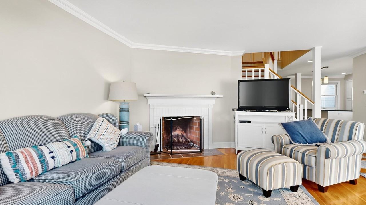 47 King St #2 - Photo 4 of 9