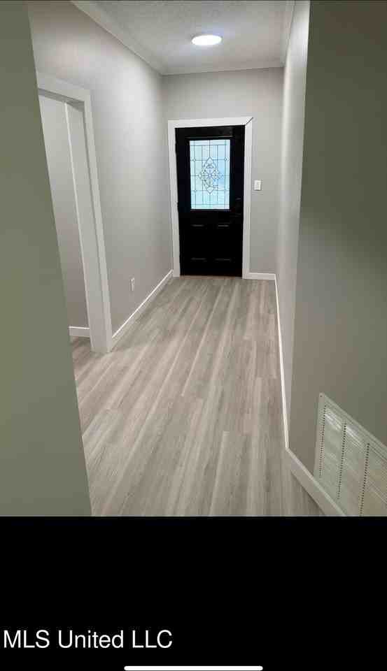 104 Canal St - Photo 2 of 8