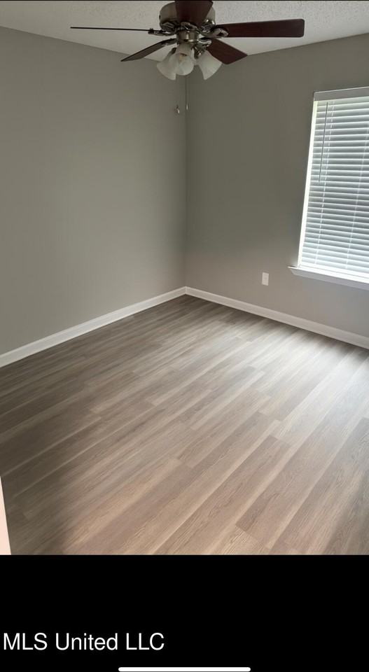 104 Canal St - Photo 7 of 8